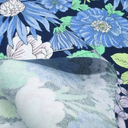 オックス生地 布【50×110cm】花柄 上品 落ち着いた色 綺麗 ブルー ラベンダー ネイビー 3枚目の画像
