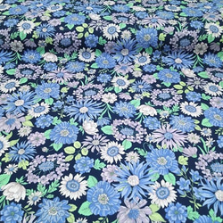 オックス生地 布【50×110cm】花柄 上品 落ち着いた色 綺麗 ブルー ラベンダー ネイビー 5枚目の画像