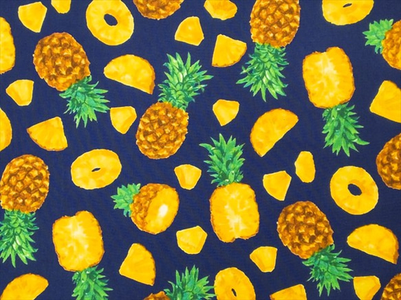シーチング生地 布【50×110cm】パイナップル 夏 フルーツ 果物 カラフル 黄色 イエロー 紺色 ネイビー 1枚目の画像