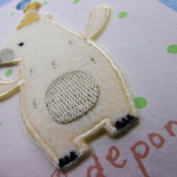 刺繍フェルトワッペン しろくま 白くま クマ 熊 かわいい 動物 アップリケ  <PTM-415> 4枚目の画像