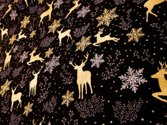 シーチング 生地 布【50×110cm】クリスマス トナカイ 雪の結晶 ブラック 2枚目の画像