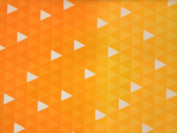 ブロード生地 【50×110cm】 三角 黄色 オレンジ グラデーション 入園入学 入園グッズ 1枚目の画像