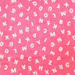 Wガーゼ生地【50*110】アルファベット 英字 デニム風 ピンク 1枚目の画像