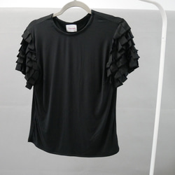黑色絲棉圈圈袖 T-Shirt 第6張的照片
