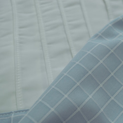 水藍棉質格紋打褶飾肩上衣 第8張的照片