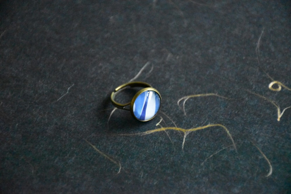 古銅復古戒指-藍白帶 第2張的照片