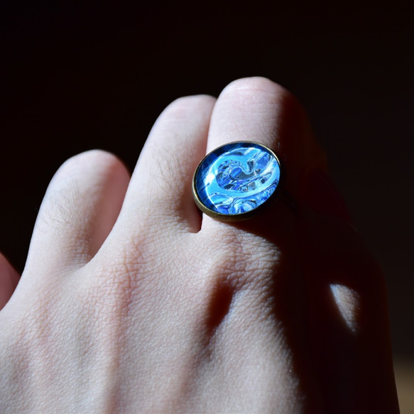 古銅復古戒指-藍 第3張的照片