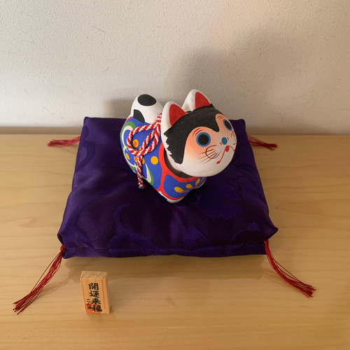 ★オーダーページ★ ミニ座布団「唐草」置物用 ハンドメイド ミニチュア ミニ座布団 置物用 8cm角 2枚セット 唐草模様 ハンドメイドの