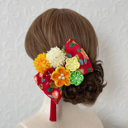 つまみ細工の髪飾り【赤 リボン 房飾り】成人式 振袖 卒業式 袴 浴衣  