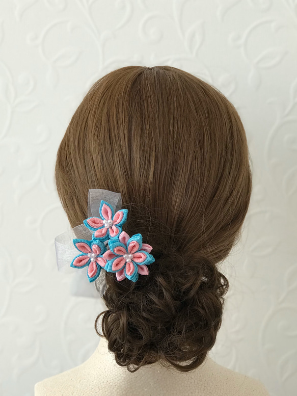 つまみ細工の髪飾り✴︎成人式 振袖 袴 浴衣 七五三 水色 ピンク 4枚目の画像