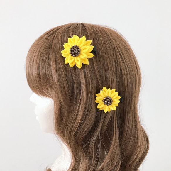 お揃いコーデ♡ひまわりのヘアクリップ  つまみ細工　浴衣に　プチギフト 2枚目の画像