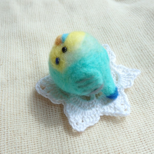 羊毛フェルト☆インコ達の飾り棚☆6羽 羊毛フェルト☆インコ達の