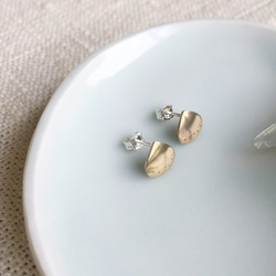 【受注制作】Chestnut （栗ピアス・真鍮製） 2枚目の画像