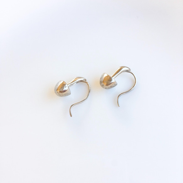 【受注制作】キノコ（ピアス） 2枚目の画像