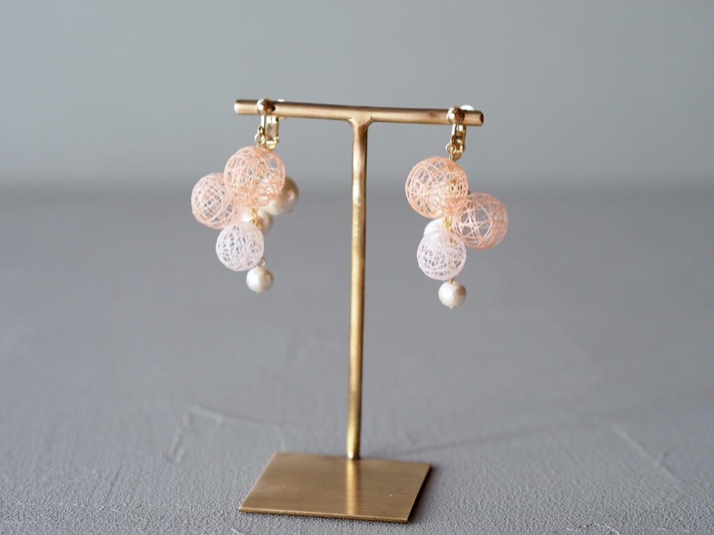 [ノンホールOK]桜カラーの小さめBubbleイヤリング[春限定・送料無料]