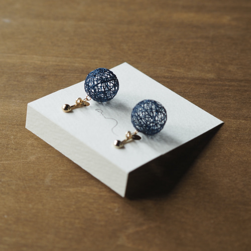 HM　フープイヤリング　ノンホールピアス　ゴールド　ネイビー　ブルーベリー ネイビーの1粒イヤリング[ノンホールOK] イヤリング