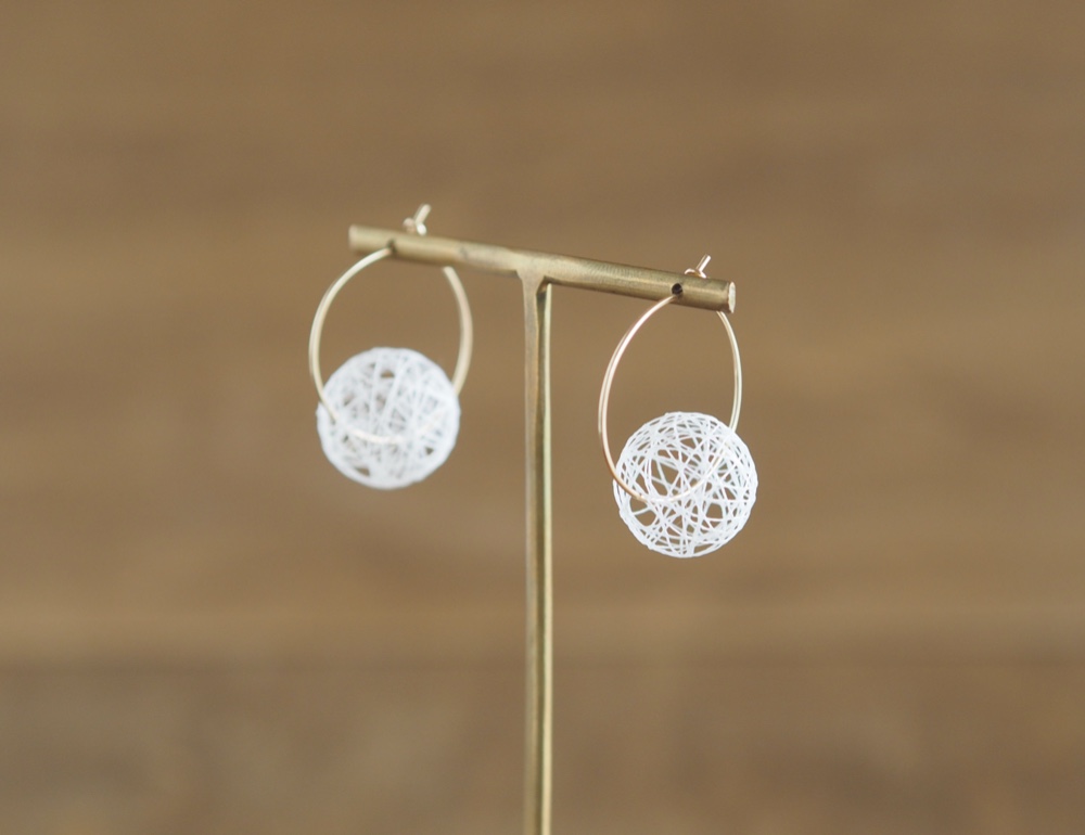 ひらり糸玉・フープピアス [K14gf]【haj_t003】