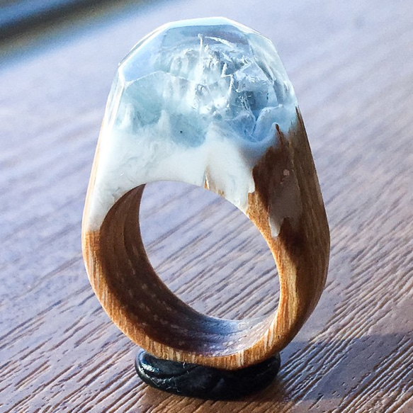 冬景色を閉じ込めた木の指輪 Crystal wood ring  <winter wonderland ~白銀の世界~> 2枚目の画像