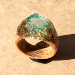 美しい景色を閉じ込めた木の指輪 Crystal wood ring  <Stream ~流~> 1枚目の画像