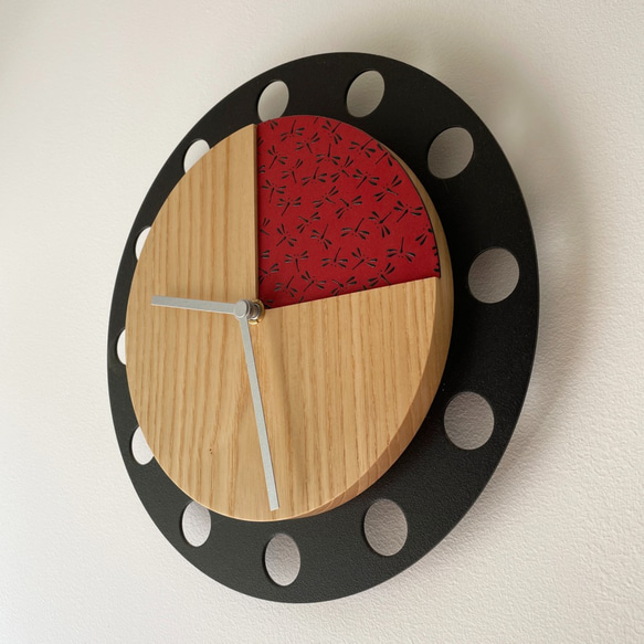 Koshu Inden Clock/feeLife 時鐘模型 02：Tonbo 紅/黑 No.02010 第2張的照片