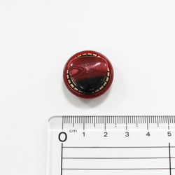 ストーン柄のアンティーク風ボタン6個セット（ワインレッド、24mm） 2枚目の画像