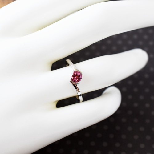 マラヤガーネット指輪、リング：ピンク色の透明感：大人可愛い