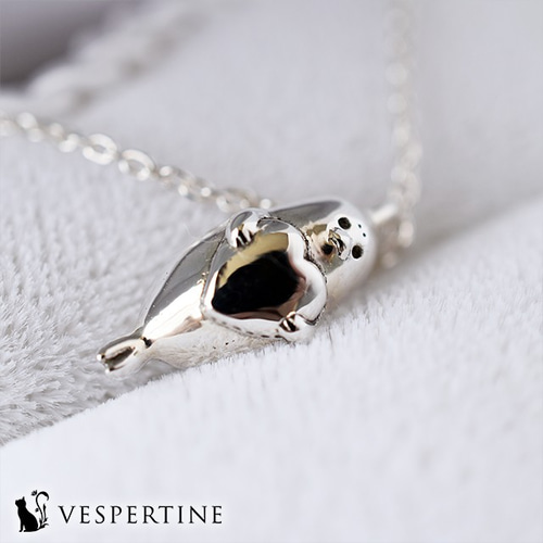 アザラシの赤ちゃんネックレス、ペンダント：ハート：可愛い動物