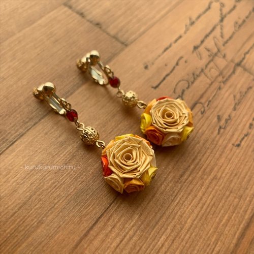 再販❤︎紙バラ】ゆらゆらピアス/イヤリング〈オレンジミックス〉平丸 