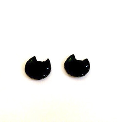 黒猫のピアス 1枚目の画像