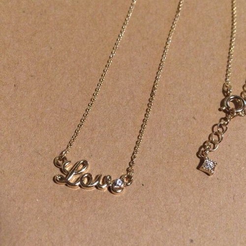【SALE】選べるメッセージ◆レタードネックレスチャーム◆全5種 SALE】選べるメッセージ◇レタードネックレスチャーム◇全5種