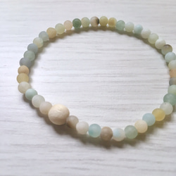 ナチュラルカラーのブレスレット（amazonite） 1枚目の画像