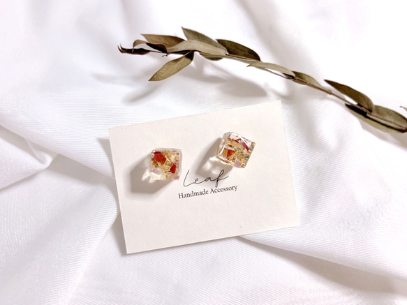 潘朵拉-乾燥花玫瑰寶石耳環（可改夾式） 第1張的照片