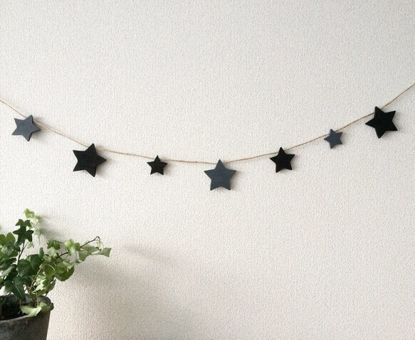 Black×Dark Gray ✩ STAR GARLAND 140cm 1枚目の画像