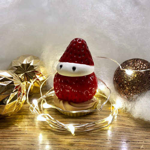 【未開封！】 ケーキ用　クリスマス　オーナメント　サンタ 50個入り David/クリスマスオーナメント樹脂粘土いちごになりたいくりすます