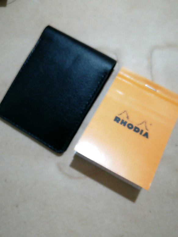 黒ヌメ革のRHODIA n11専用カバー 1枚目の画像