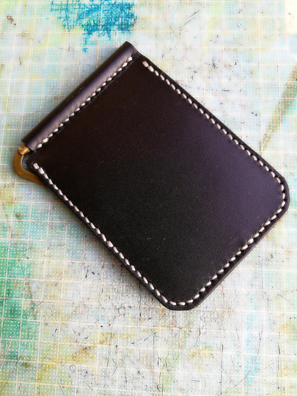 ハンドメイド】黒ヌメ革の小銭入れ付きマネークリップ