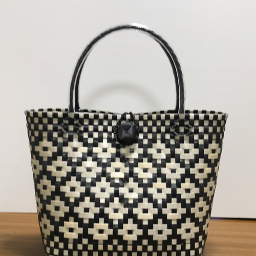 コーヒーおまけ付♡ブラック×フラワーコサージュ♡カゴバッグ 楽天市場】【現品限り】カゴバッグ ミニコサージュ ポリステル
