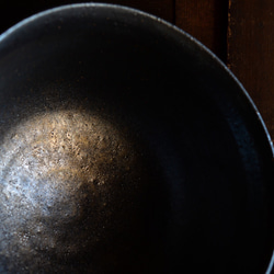 黒金彩麺鉢 3枚目の画像