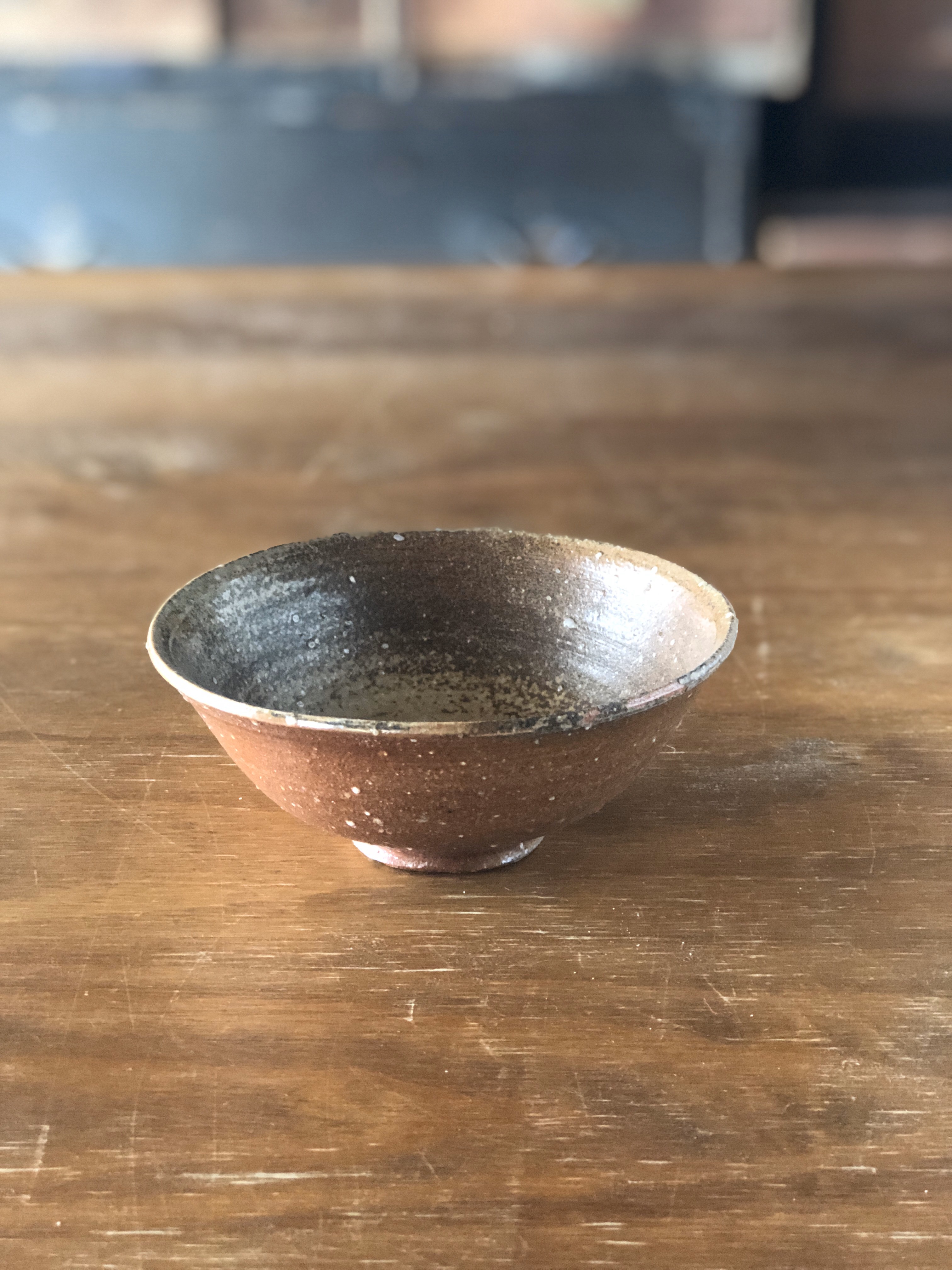 信楽御斎茶碗（しがらきおとぎちゃわん）