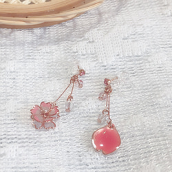 ピアス 桜 花 花見 葉 可愛い ピンク ノンホールに変更可能 6枚目の画像