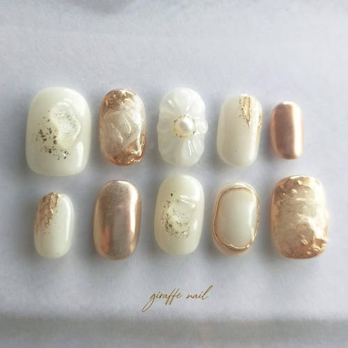 56 ネイルチップ ホワイトネイル ゴールドネイル ニュアンス