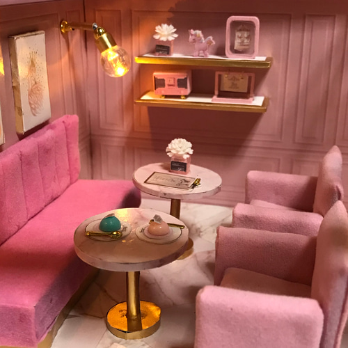 オルゴール付きドールハウス ピンクカフェ その他置物 Yuma 通販