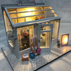 ♡完成品 ミニチュアドールハウス　(オルゴール.電池付き) ♡完成品 ミニチュアドールハウス (オルゴール.電池付き) - メルカリ