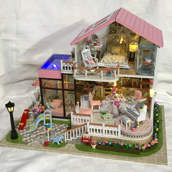 完成品ミニチュアハウス プール付き戸建て その他インテリア雑貨