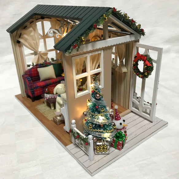 完成品ミニチュアハウス　クリスマス 7枚目の画像