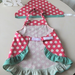 ◎Hi・・さまご予約品～strawberry frill～　ピンクの水玉こども用フリルエプロン&三角巾【120～130】 4枚目の画像