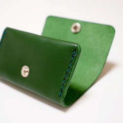 スマートキー対応！　手縫い 革キーケース　緑革碧糸 2枚目の画像