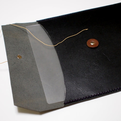 トスカーナ床革のマニラ封筒 A４ファイル対応 黒革紫糸 4枚目の画像