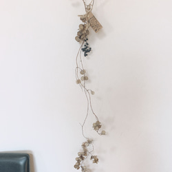 ドライフラワー  山芋の花殻とタンキリマメと山葡萄の長いスワッグ 3枚目の画像