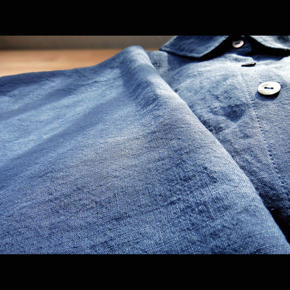 『kikite 01A』ベルギーリネンのシャツブラウス　紺色［Lサイズ］ 6枚目の画像